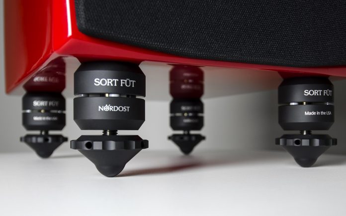Nordost Sort Füt – механически настроенное устройство управления резонансами