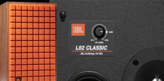 Компактный монитор с восьмидюймовым бумажным динамиком JBL L82 Classic – уже в России