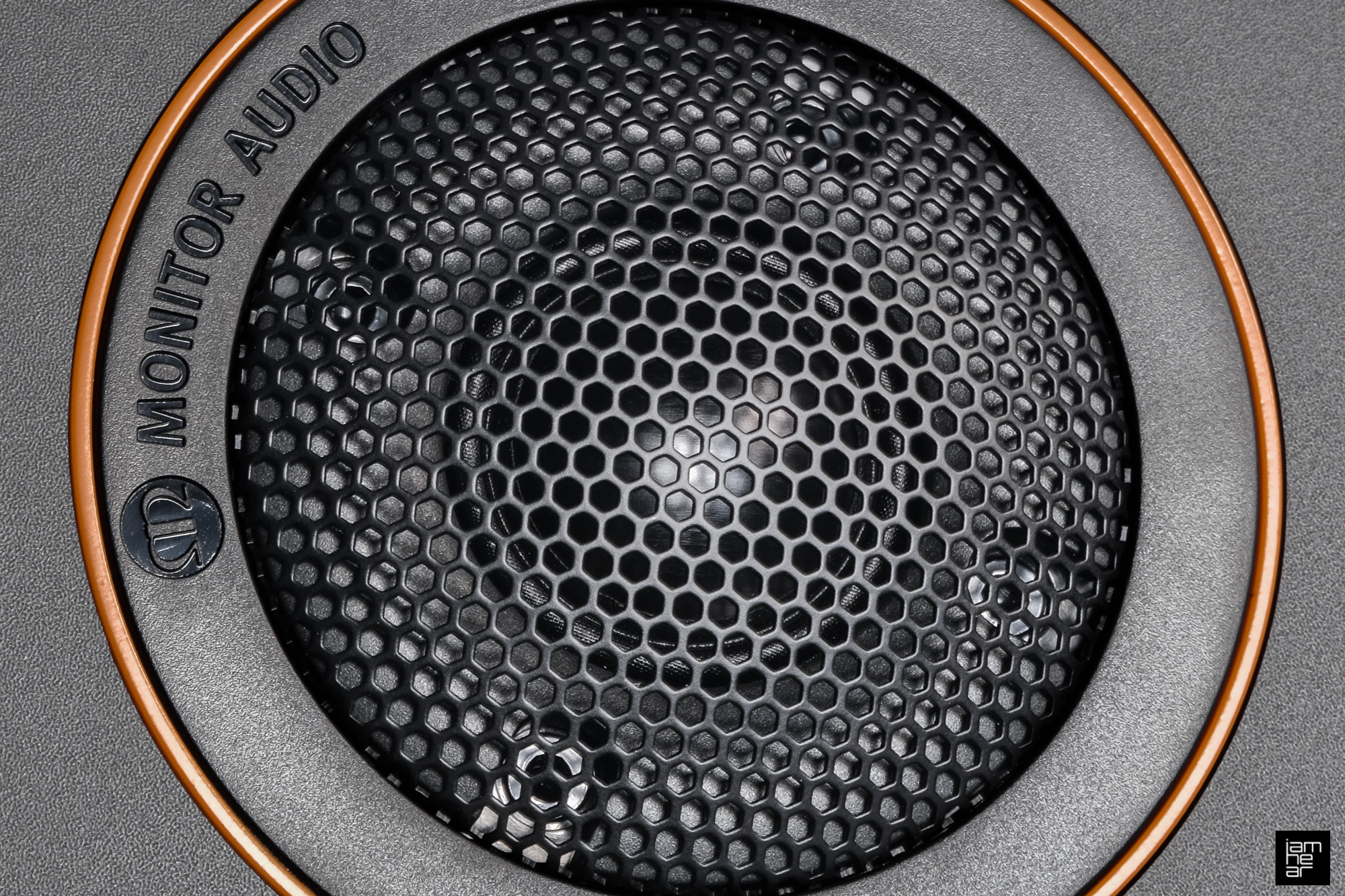 Хорошие и честные: Iamhear слушает полочники Monitor Audio серии Monitor Black Edition