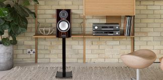 Как правильно выбрать стойки для акустических систем: советы от Atacama Audio