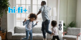 Baм нужно их услышать: Саймон Лукас под впечатлением от Monitor Audio Bronze 200