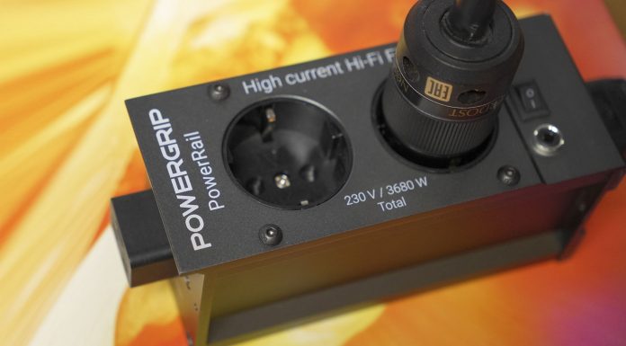 POWERGRIP представляет инновационный модуль чистого питания PowerRail в год десятилетия бренда