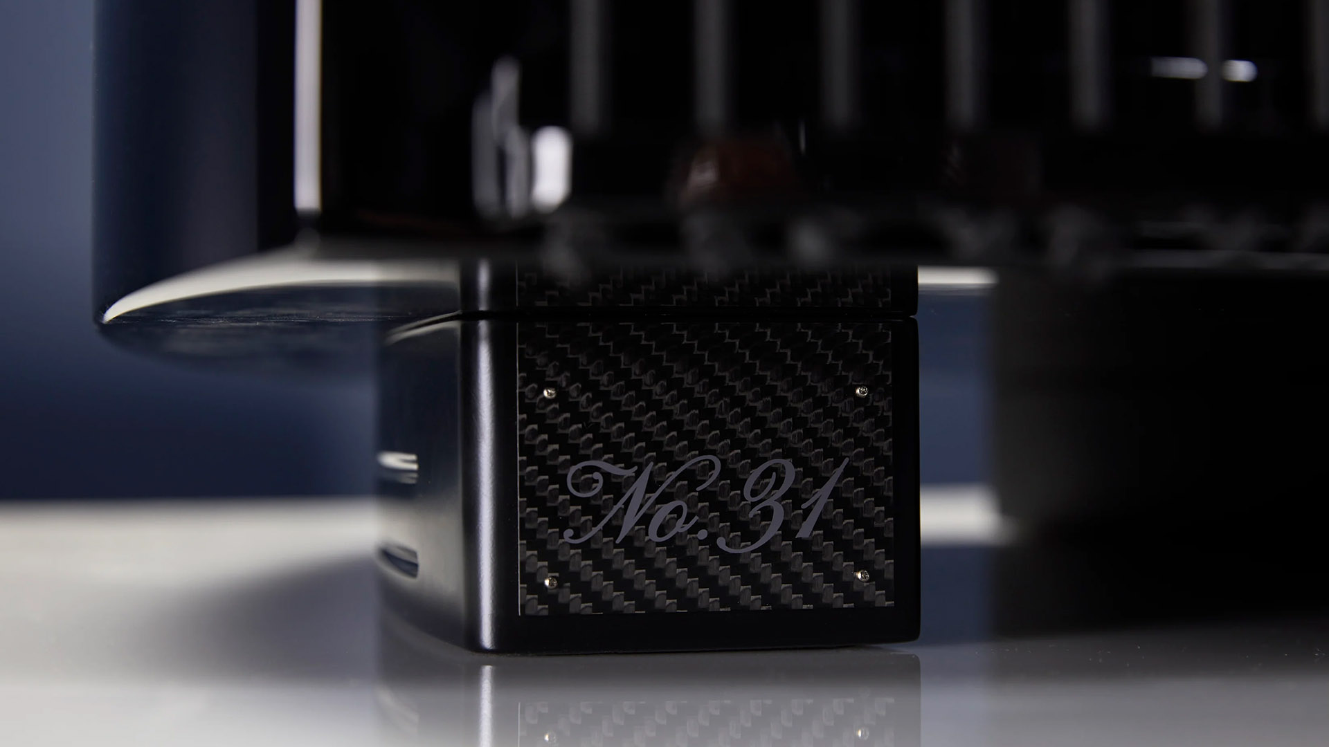 Сабвуфер REL No. 31 – могучий бунтарь Сабвуфер REL No. 31 – могучий бунтарь