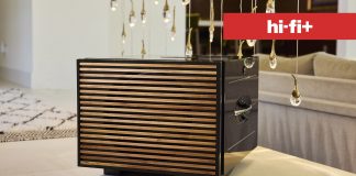 Сабвуфер REL Carbon Special BL позволяет музыке «дышать»